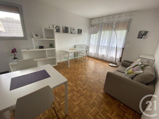 Appartement F1 à louer CERGY