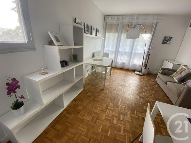 Appartement F1 &agrave; louer - 1 pi&egrave;ce - 39 m2 - Cergy - 95 - ILE-DE-FRANCE