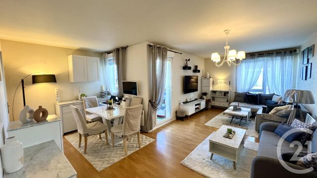Appartement F4 à vendre - 4 pièces - 83,50 m2 - Cergy - 95 - ILE-DE-FRANCE