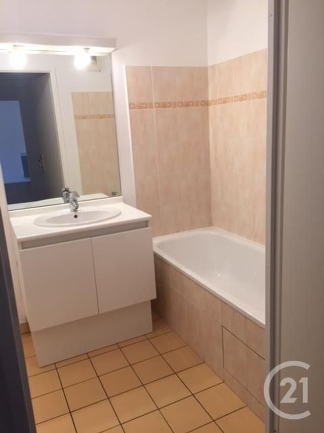 Appartement F3 &agrave; louer - 3 pi&egrave;ces - 56,50 m2 - Vaureal - 95 - ILE-DE-FRANCE