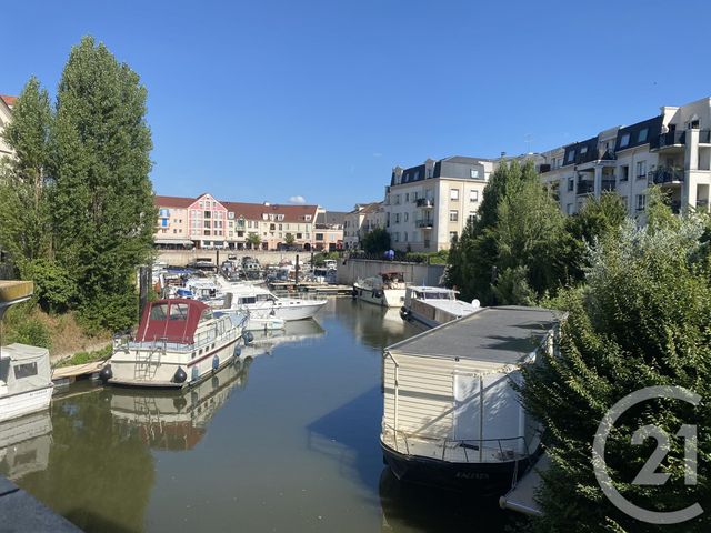 Appartement F2 &agrave; louer - 2 pi&egrave;ces - 56,05 m2 - Cergy - 95 - ILE-DE-FRANCE