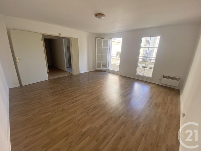 Appartement F2 &agrave; louer - 2 pi&egrave;ces - 56,05 m2 - Cergy - 95 - ILE-DE-FRANCE