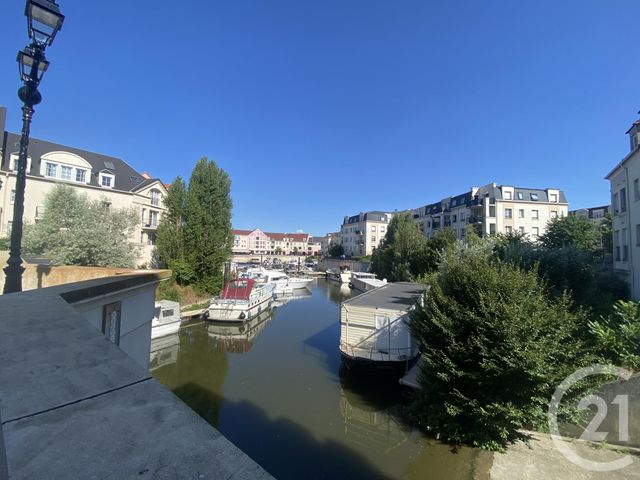Appartement F2 &agrave; louer - 2 pi&egrave;ces - 56,05 m2 - Cergy - 95 - ILE-DE-FRANCE