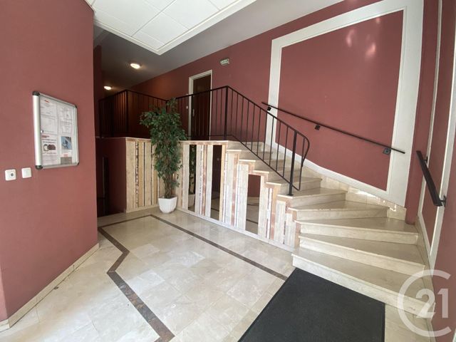 Appartement F2 &agrave; louer - 2 pi&egrave;ces - 56,05 m2 - Cergy - 95 - ILE-DE-FRANCE