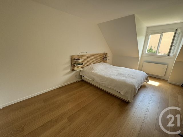 Maison &agrave; louer - 6 pi&egrave;ces - 146,41 m2 - Cergy - 95 - ILE-DE-FRANCE