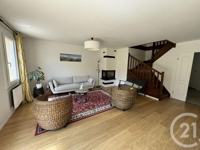Maison &agrave; louer - 6 pi&egrave;ces - 146,41 m2 - Cergy - 95 - ILE-DE-FRANCE