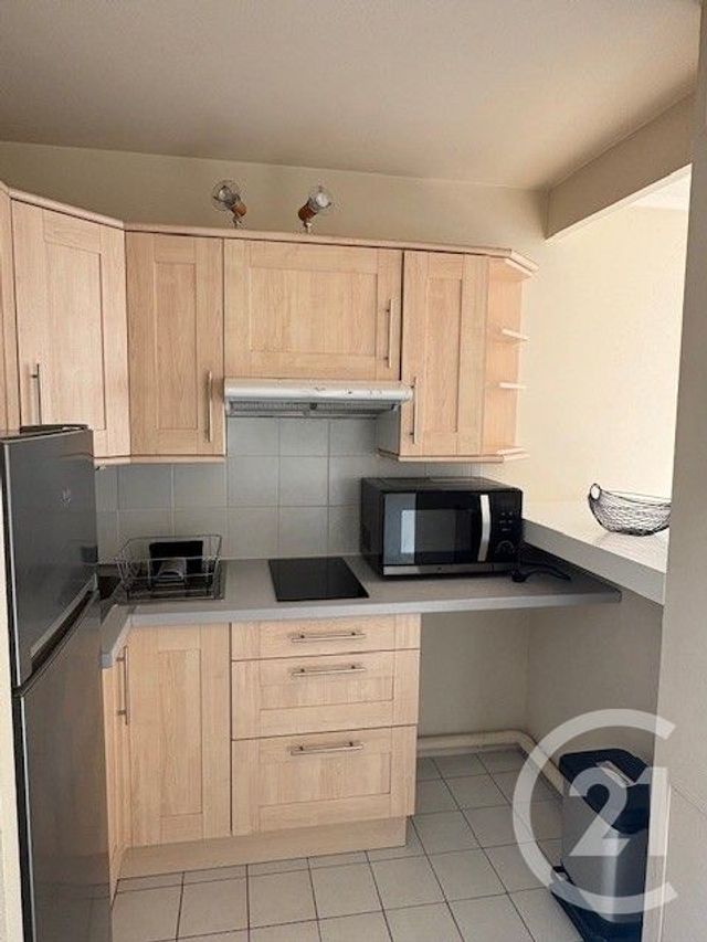 Appartement F1 &agrave; louer - 1 pi&egrave;ce - 27,56 m2 - Cergy - 95 - ILE-DE-FRANCE