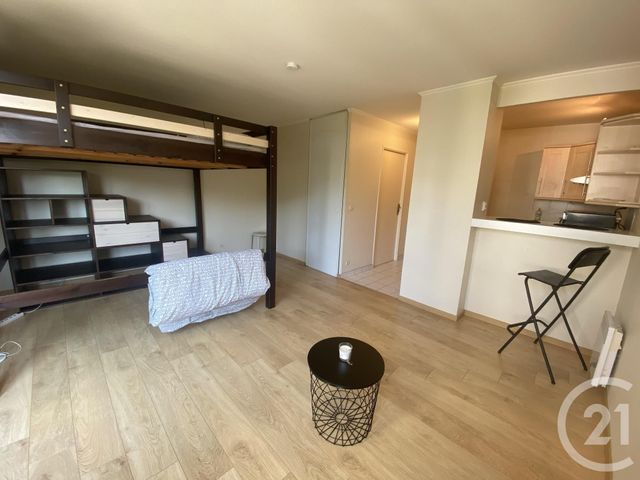 Appartement F1 à louer CERGY