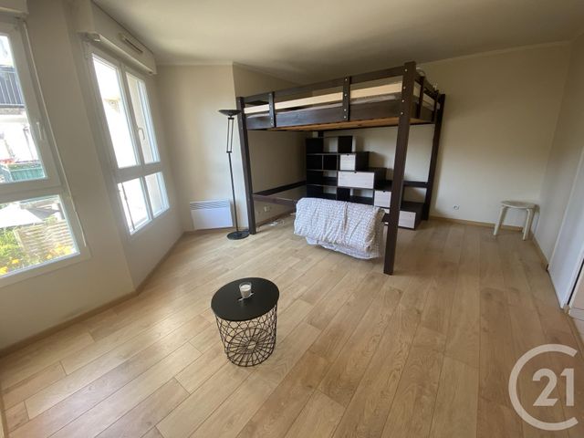 Appartement F1 &agrave; louer - 1 pi&egrave;ce - 27,56 m2 - Cergy - 95 - ILE-DE-FRANCE