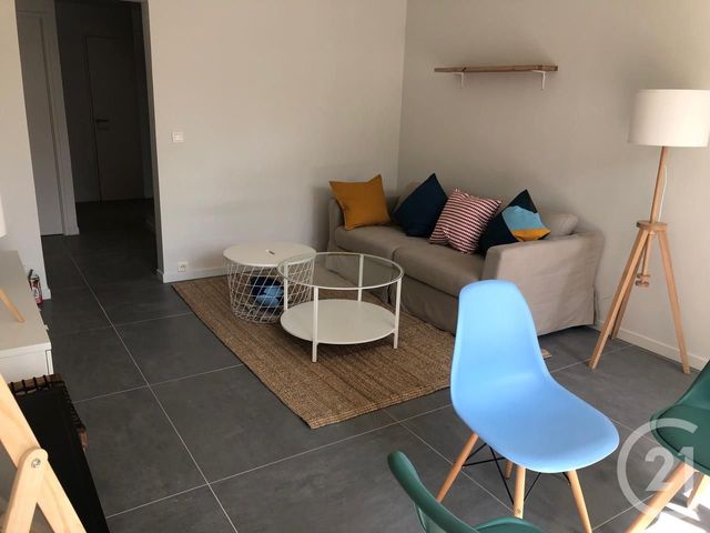 Appartement F4 &agrave; louer - 4 pi&egrave;ces - 82,27 m2 - Cergy - 95 - ILE-DE-FRANCE