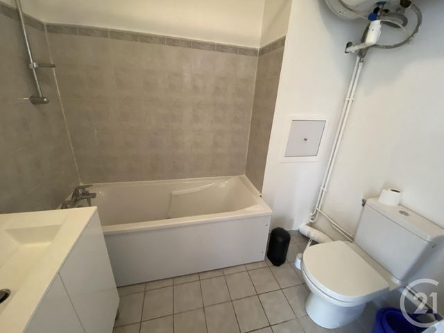 Appartement Studio à louer - 1 pièce - 31,17 m2 - Cergy - 95 - ILE-DE-FRANCE