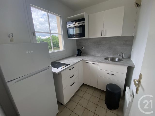 Appartement Studio à louer - 1 pièce - 31,17 m2 - Cergy - 95 - ILE-DE-FRANCE