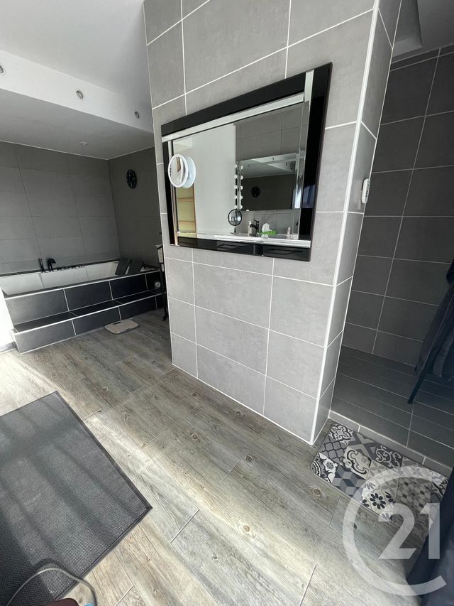 Appartement à vendre - 6 pièces - 162,08 m2 - Cergy - 95 - ILE-DE-FRANCE