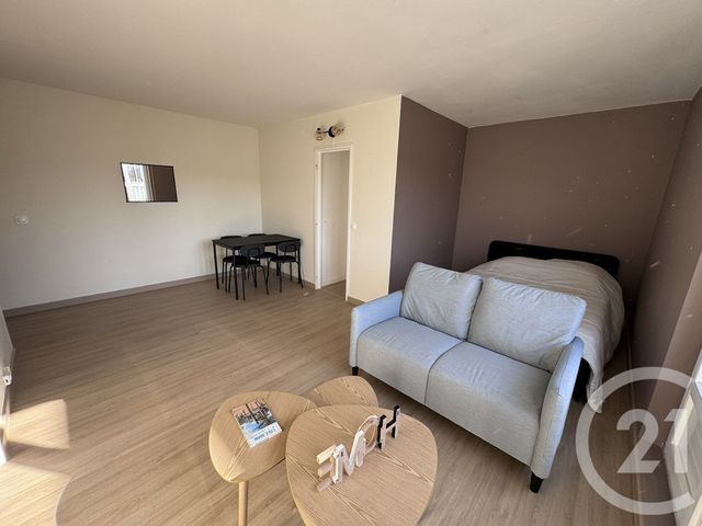 Appartement F1 &agrave; louer - 1 pi&egrave;ce - 36,41 m2 - L Isle Adam - 95 - ILE-DE-FRANCE