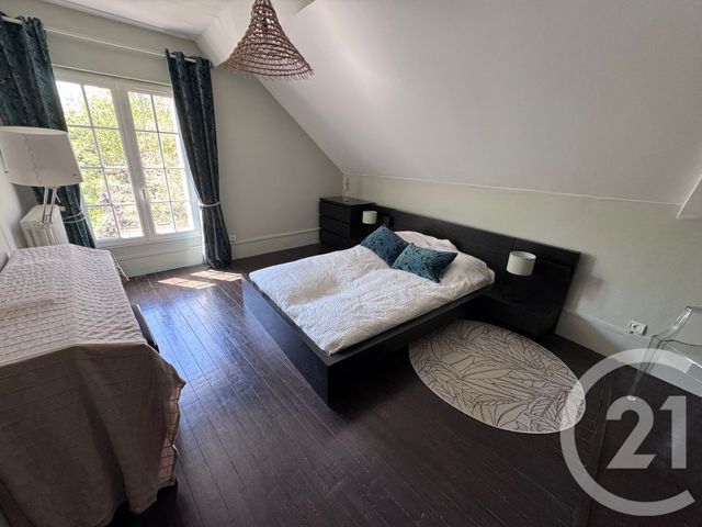 Afficher la photo en grand Maison à vendre - 6 pièces - 130 m2 - Cergy - 95 - ILE-DE-FRANCE