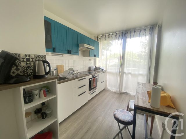 Appartement F4 à vendre - 4 pièces - 80,92 m2 - Cergy - 95 - ILE-DE-FRANCE
