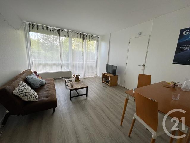 Appartement F4 à vendre - 4 pièces - 80,92 m2 - Cergy - 95 - ILE-DE-FRANCE