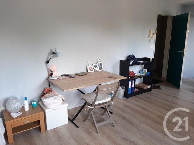 Appartement Studio à louer - 1 pièce - 24,33 m2 - Cergy - 95 - ILE-DE-FRANCE