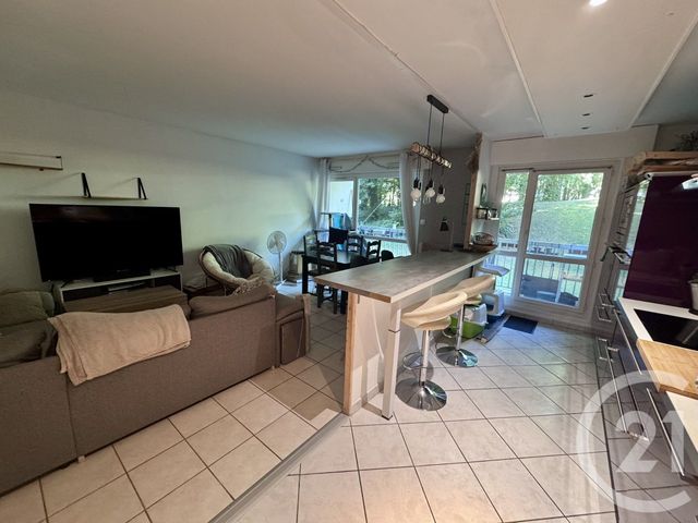 Appartement F3 à louer - 3 pièces - 66,93 m2 - Cergy - 95 - ILE-DE-FRANCE