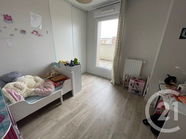 Appartement F6 à vendre - 5 pièces - 102 m2 - Cergy - 95 - ILE-DE-FRANCE