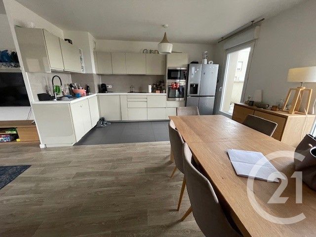 Appartement F6 à vendre - 5 pièces - 102 m2 - Cergy - 95 - ILE-DE-FRANCE