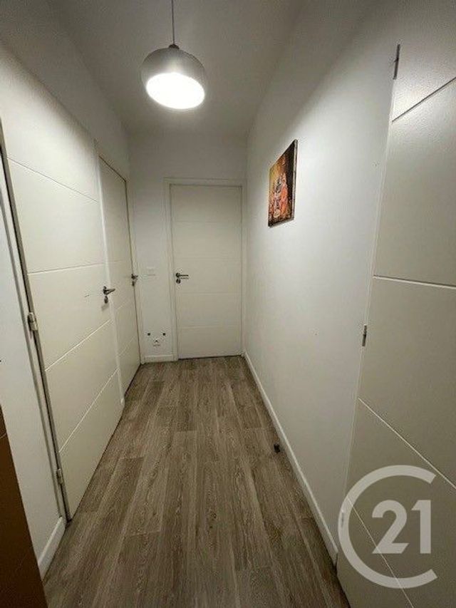 Appartement F6 à vendre - 5 pièces - 102 m2 - Cergy - 95 - ILE-DE-FRANCE
