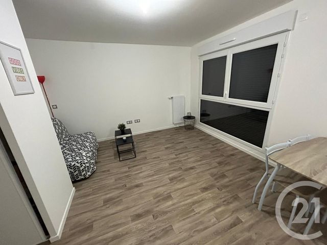 Appartement F1 à louer - 1 pièce - 29 m2 - Cergy - 95 - ILE-DE-FRANCE