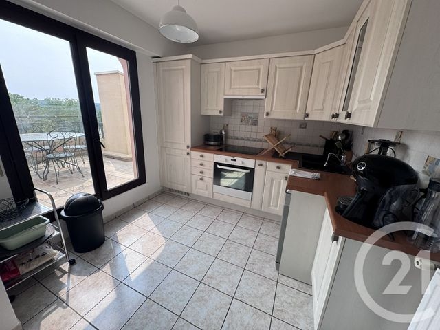 Appartement F4 à vendre - 4 pièces - 97,75 m2 - Cergy - 95 - ILE-DE-FRANCE