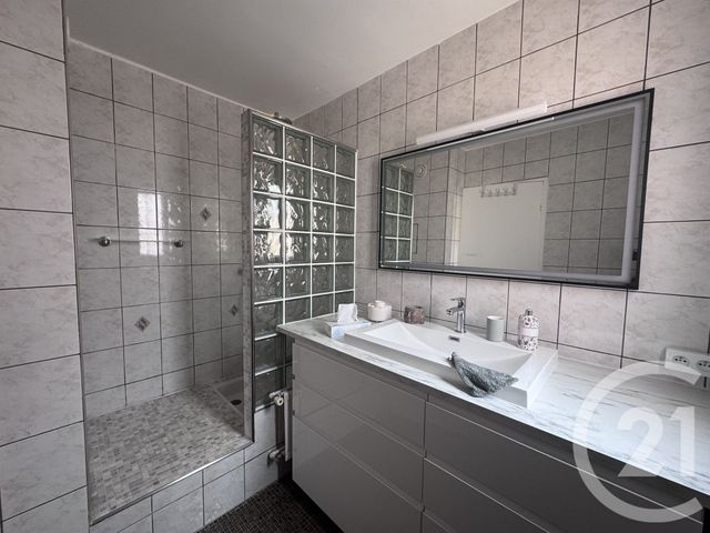 Appartement F4 à vendre - 4 pièces - 97,75 m2 - Cergy - 95 - ILE-DE-FRANCE