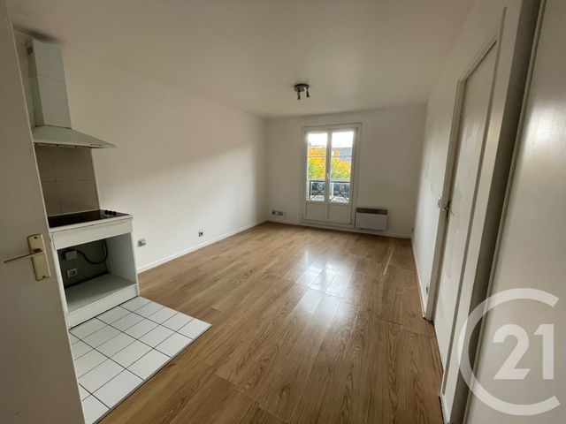 Afficher la photo en grand Appartement F2 à vendre - 2 pièces - 34,55 m2 - Cergy - 95 - ILE-DE-FRANCE