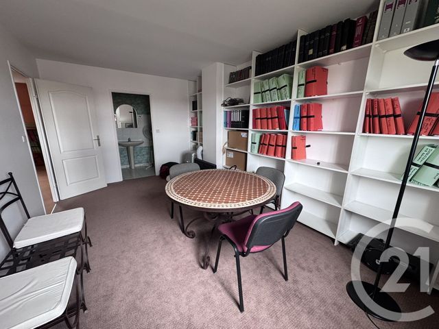 Afficher la photo en grand Maison à vendre - 7 pièces - 234 m2 - Cergy - 95 - ILE-DE-FRANCE