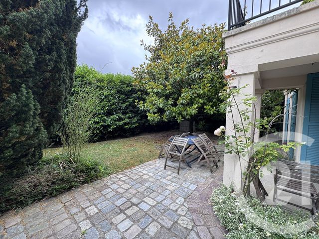 Afficher la photo en grand Maison à vendre - 7 pièces - 234 m2 - Cergy - 95 - ILE-DE-FRANCE