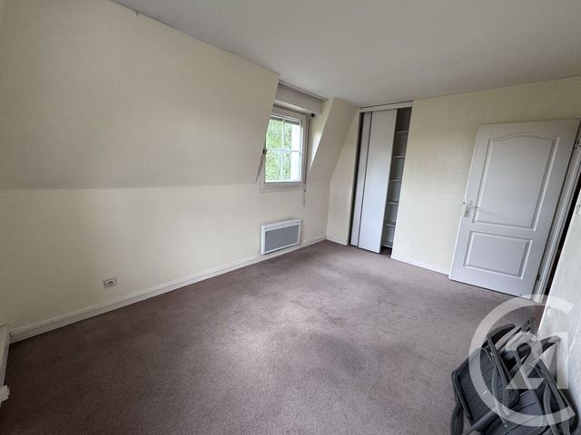 Afficher la photo en grand Maison à vendre - 7 pièces - 234 m2 - Cergy - 95 - ILE-DE-FRANCE