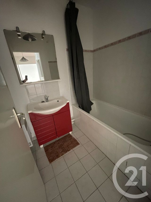 Appartement F2 à vendre - 2 pièces - 50,32 m2 - Cergy - 95 - ILE-DE-FRANCE
