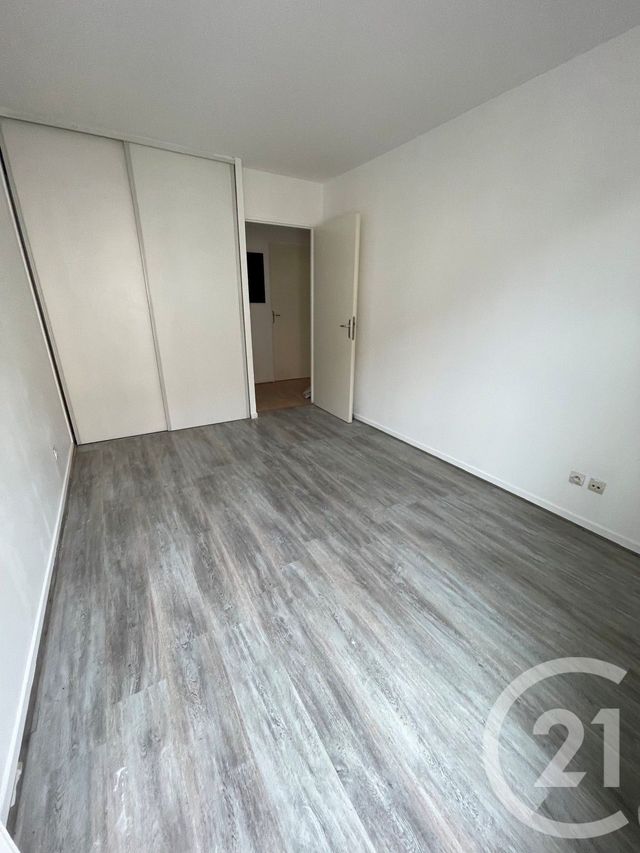 Appartement F2 à vendre - 2 pièces - 50,32 m2 - Cergy - 95 - ILE-DE-FRANCE