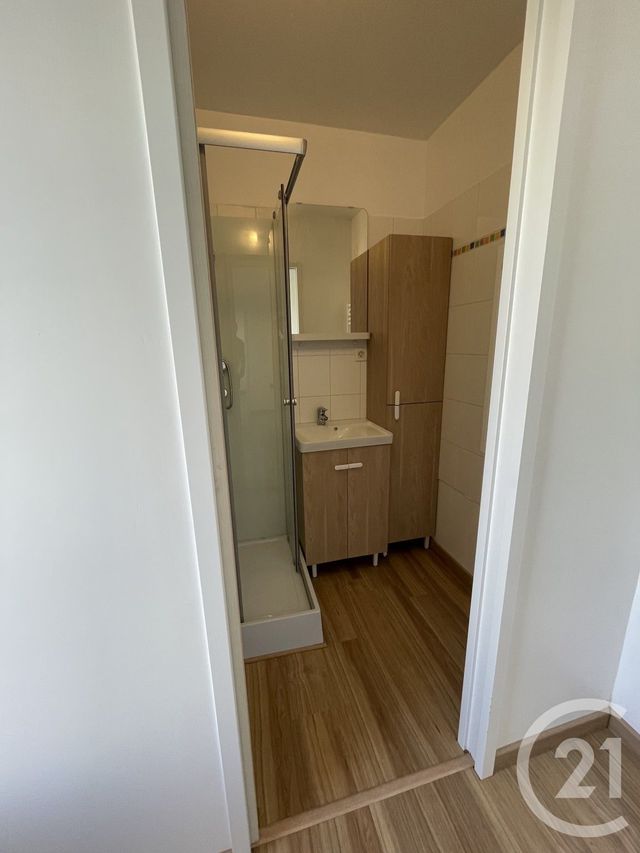Appartement F1 à louer - 2 pièces - 28 m2 - Cergy - 95 - ILE-DE-FRANCE