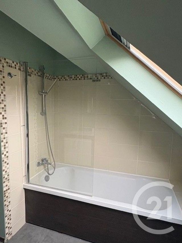 Maison &agrave; louer - 5 pi&egrave;ces - 158 m2 - Osny - 95 - ILE-DE-FRANCE