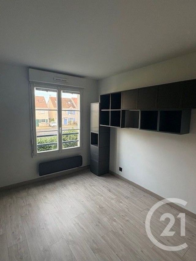 Appartement &agrave; louer - 3 pi&egrave;ces - 65 m2 - Cergy - 95 - ILE-DE-FRANCE