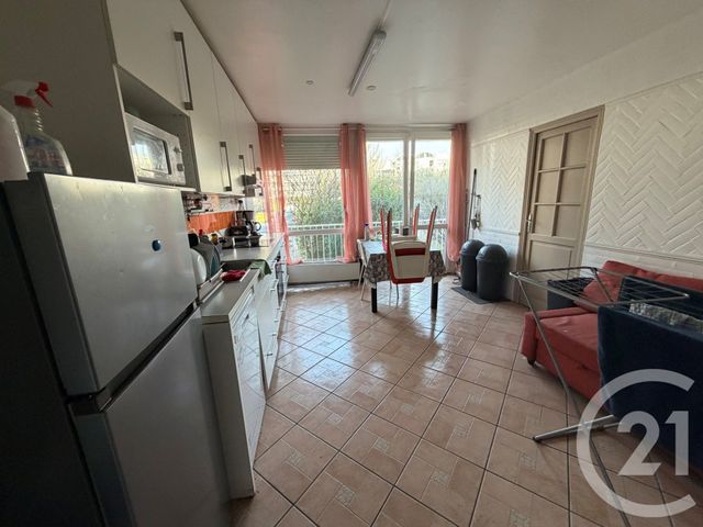 Appartement F6 &agrave; vendre - 6 pi&egrave;ces - 95,51 m2 - Cergy - 95 - ILE-DE-FRANCE
