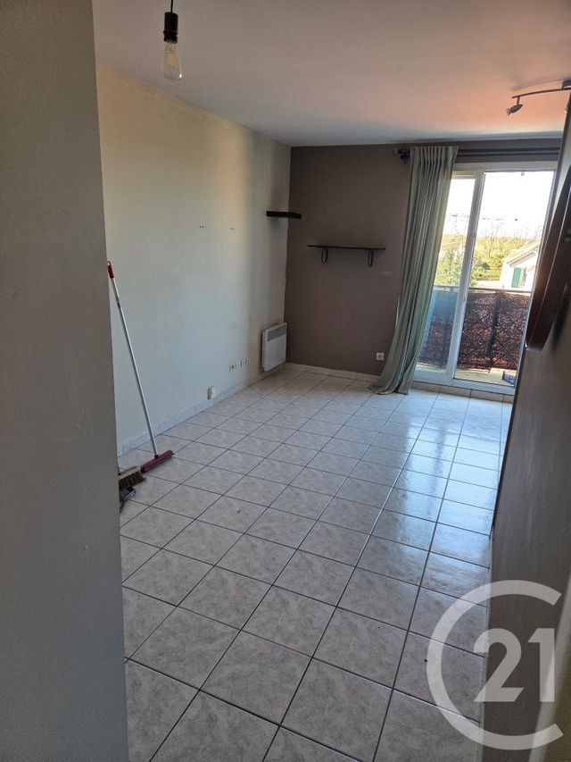 Appartement &agrave; louer - 2 pi&egrave;ces - 45,35 m2 - Courdimanche - 95 - ILE-DE-FRANCE