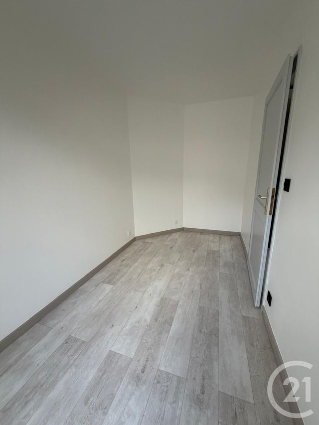Appartement &agrave; vendre - 4 pi&egrave;ces - 87,02 m2 - Cergy - 95 - ILE-DE-FRANCE