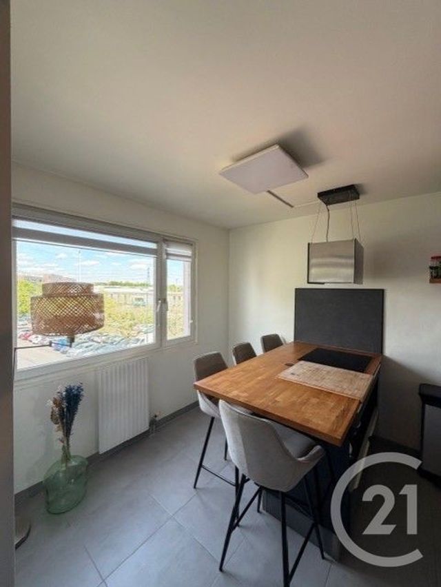 Appartement Duplex &agrave; vendre - 4 pi&egrave;ces - 101,84 m2 - Cergy - 95 - ILE-DE-FRANCE