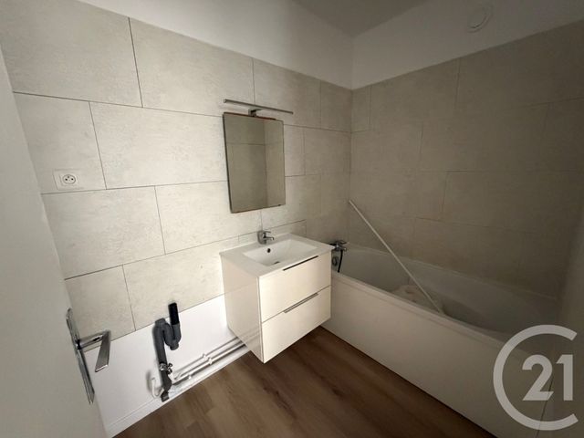 Appartement Studio &agrave; vendre - 1 pi&egrave;ce - 39,22 m2 - Cergy - 95 - ILE-DE-FRANCE