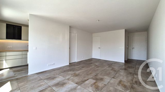 Appartement F4 &agrave; vendre - 4 pi&egrave;ces - 78,21 m2 - Cergy - 95 - ILE-DE-FRANCE