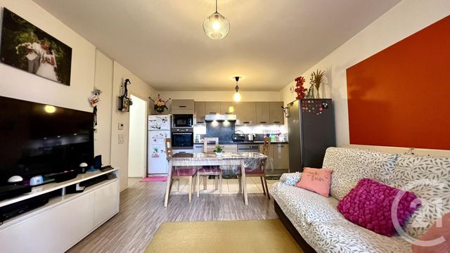 Appartement F3 &agrave; vendre - 3 pi&egrave;ces - 63 m2 - Cergy - 95 - ILE-DE-FRANCE