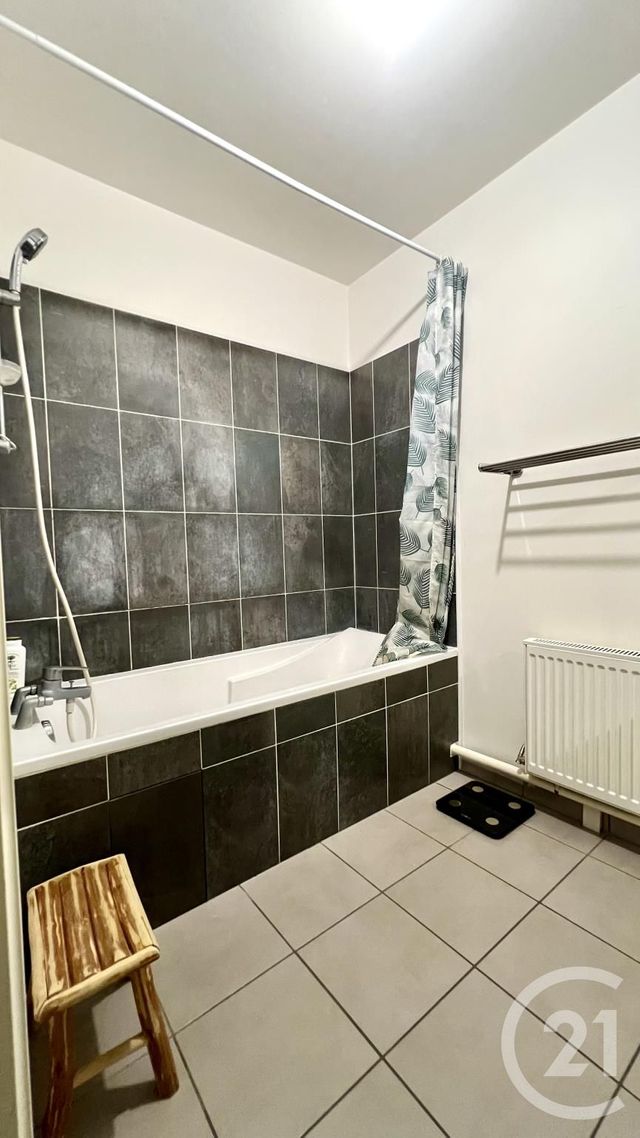 Appartement F3 &agrave; vendre - 3 pi&egrave;ces - 63 m2 - Cergy - 95 - ILE-DE-FRANCE