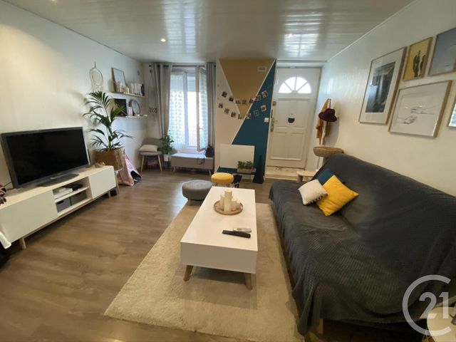 Appartement Studio à louer PONTOISE