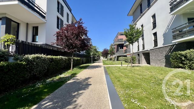 Appartement Duplex à vendre - 4 pièces - 79,40 m2 - Pontoise - 95 - ILE-DE-FRANCE