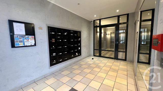 Appartement F2 à vendre - 2 pièces - 45,85 m2 - Pontoise - 95 - ILE-DE-FRANCE
