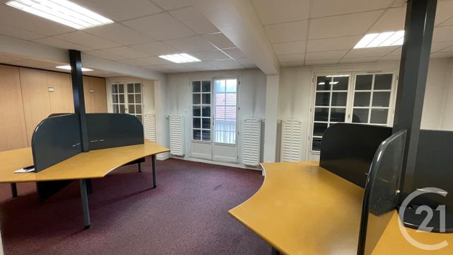 Maison à vendre - 10 pièces - 278,30 m2 - Pontoise - 95 - ILE-DE-FRANCE